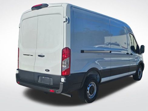New 2026 Ford Transit 250 148 Medium Roof w/ Load Area Protection Package image 24