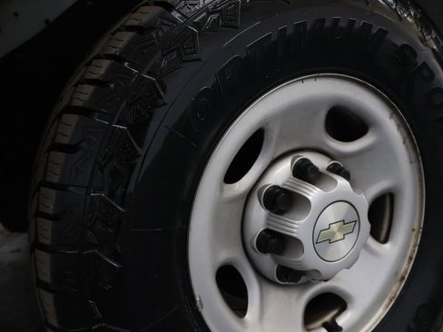 Used 2020 Chevrolet Express 2500 w/ Driver Convenience Package image 27