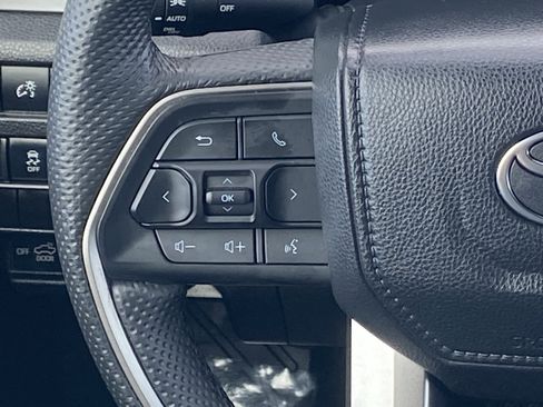 Certified 2024 Toyota Tacoma SR5 image 17