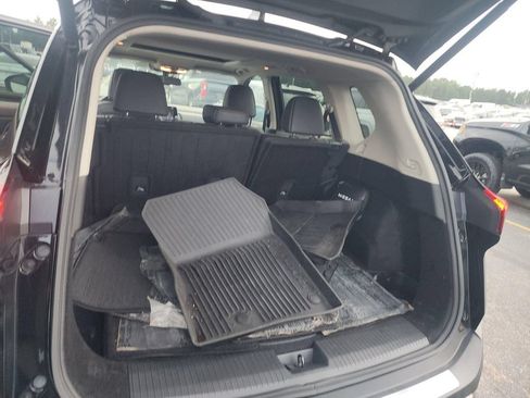 Used 2023 Nissan Rogue SL FWD image 9