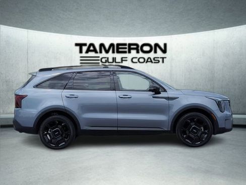 Used 2024 Kia Sorento SX Prestige w/ Sage Leather Package AWD/4WD image 8