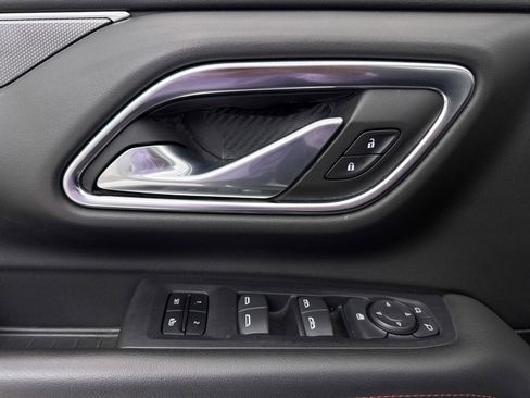 Used 2021 Chevrolet Suburban RST w/ Rear Media and Nav Package image 33