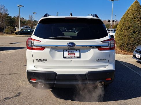 Certified 2024 Subaru Ascent Premium w/ Convenience Package image 6