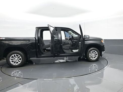 Used 2024 Chevrolet Silverado 1500 LT AWD/4WD image 28