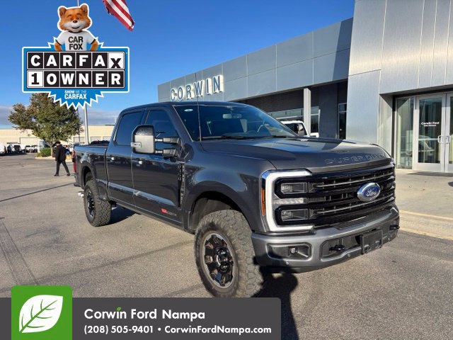 Used 2026 Ford F350 Platinum w/ Tremor Off-Road Package AWD/4WD image 3