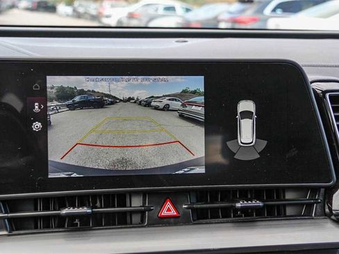 Used 2023 Kia Sportage EX w/ EX Premium Package image 23