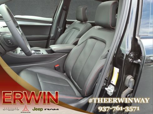 Used 2024 Jeep Wagoneer Launch Edition AWD/4WD image 12