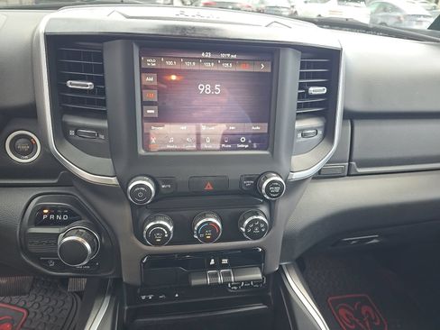 Used 2019 RAM 1500 Big Horn RWD image 13