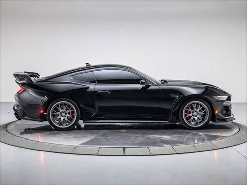 Used 2026 Ford Mustang GT Premium w/ GT Performance Package RWD image 6