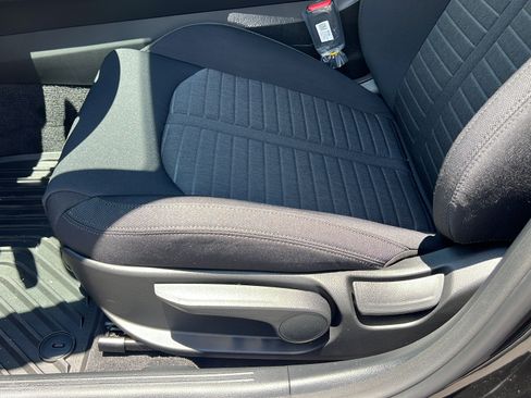 New 2026 Kia K5 LXS FWD image 16