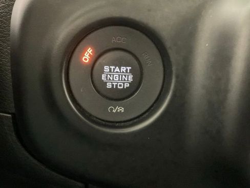 Used 2019 Jeep Wrangler Unlimited Sport S image 22