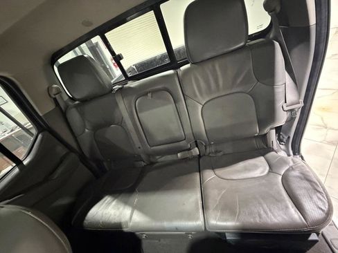 Used 2019 Nissan Frontier SL RWD image 22