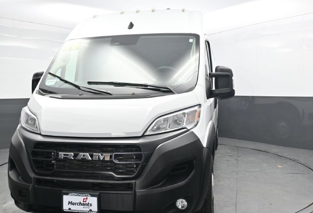 Used 2026 RAM ProMaster 2500 w/ Convenience Group FWD image 2