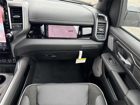 New 2026 RAM 1500 Laramie image 17