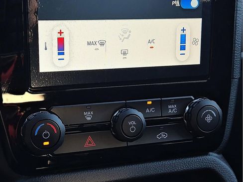 New 2025 Ford Ranger XLT w/ FX4 Off-Road Package image 14