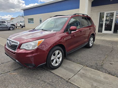 Used 2014 Subaru Forester 2.5i Premium w/ All-Weather Package AWD/4WD image 3