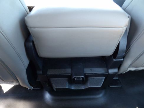 Used 2019 Ford F150 XL w/ Equipment Group 101A Mid AWD/4WD image 35
