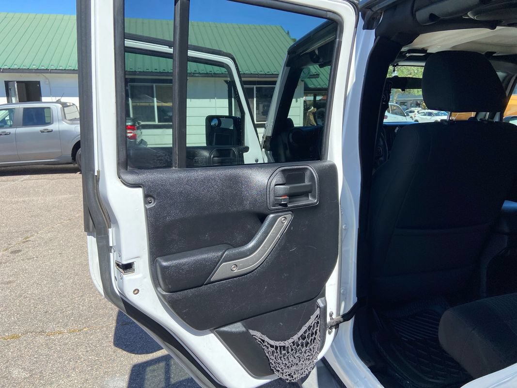 Used 2012 Jeep Wrangler Unlimited Sport AWD/4WD image 18