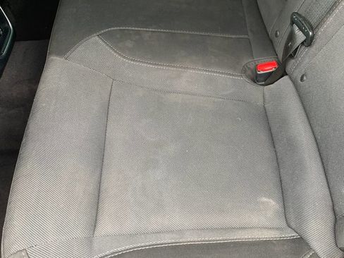 Used 2017 Dodge Charger SXT RWD image 19