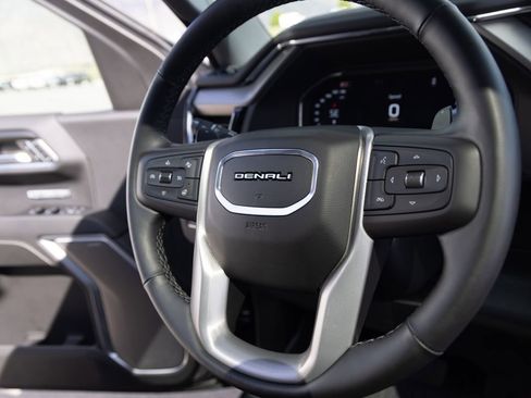 Used 2024 GMC Sierra 1500 Denali w/ Denali Reserve Package AWD/4WD image 32