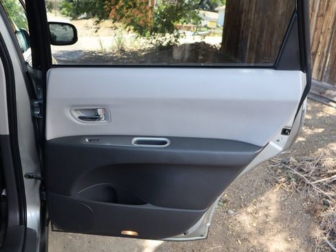 Used 2007 Subaru Tribeca AWD/4WD image 25