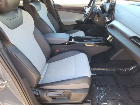 Certified 2023 Volkswagen ID.4 Pro image 15