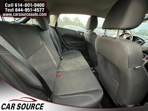 Used 2015 Ford Fiesta SE FWD image 28