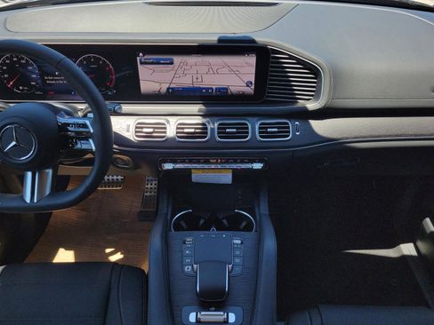 New 2026 Mercedes-Benz GLS 450 4MATIC image 13