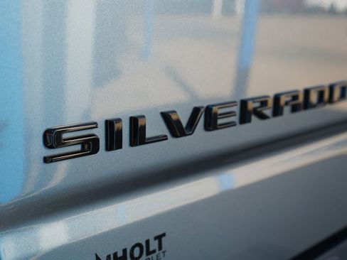 Used 2021 Chevrolet Silverado 1500 RST w/ Z71 Off-Road Package image 5