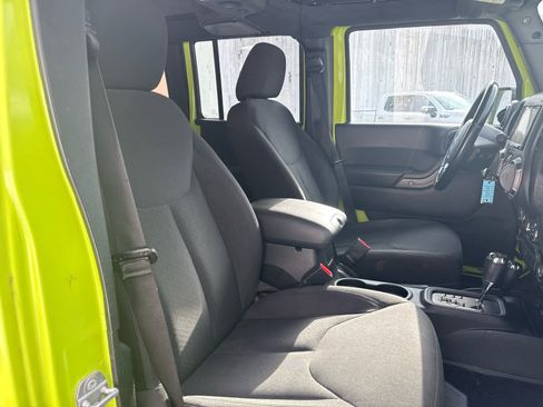 Used 2016 Jeep Wrangler Unlimited Sport w/ Quick Order Package 24S image 26