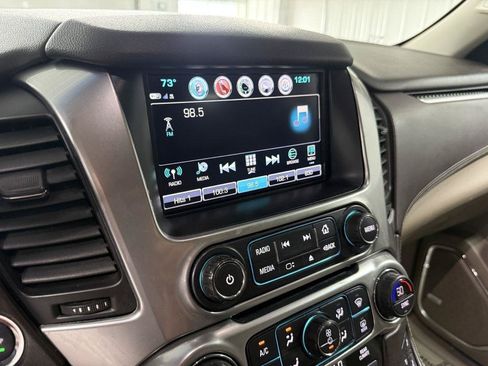 Used 2017 Chevrolet Suburban Premier AWD/4WD image 22