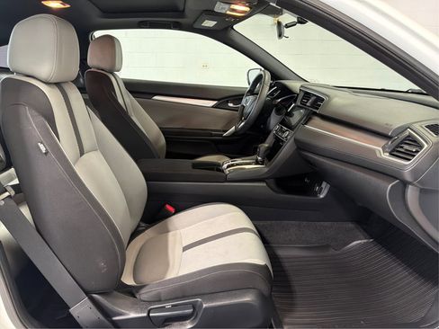 Used 2016 Honda Civic EX-T image 13