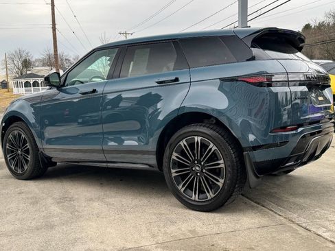 Used 2026 Land Rover Range Rover Evoque Dynamic SE image 5