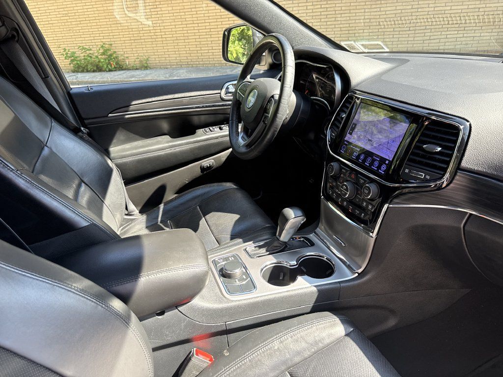 Used 2019 Jeep Grand Cherokee Limited w/ Luxury Group II AWD/4WD image 27