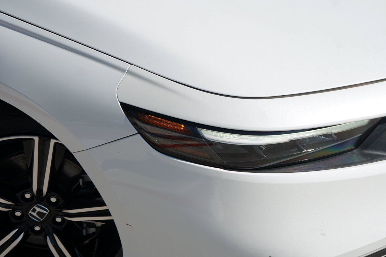 Used 2023 Honda Accord Sport image 3