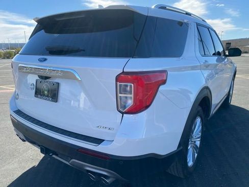 Used 2024 Ford Explorer King Ranch image 6