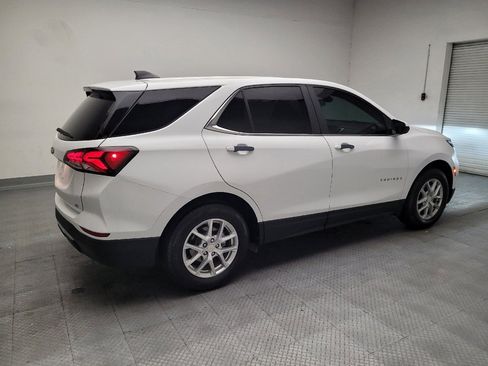 Used 2022 Chevrolet Equinox LT FWD image 10