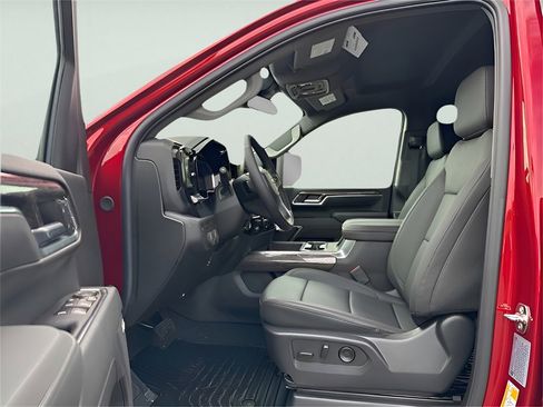 New 2025 Chevrolet Silverado 2500 LTZ w/ LTZ Convenience Package image 17