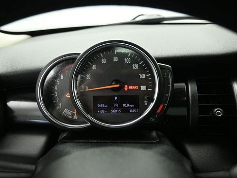 Used 2019 MINI Cooper 2-Door Hardtop image 13