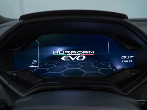 Used 2024 Lamborghini Huracan EVO AWD/4WD image 58
