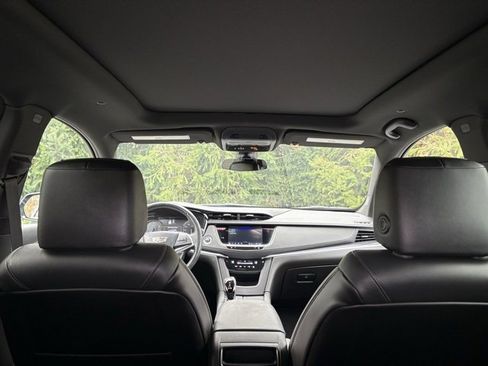 Certified 2024 Cadillac XT5 Premium Luxury w/ LPO, Floor Liner Package image 28