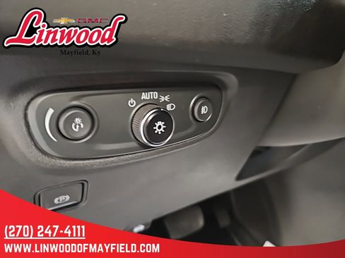 Used 2023 GMC Terrain AT4 image 16