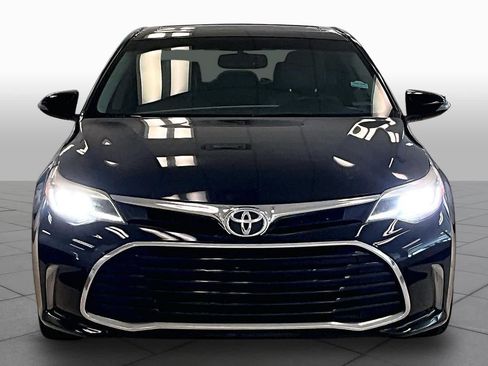 Used 2016 Toyota Avalon Touring FWD image 3