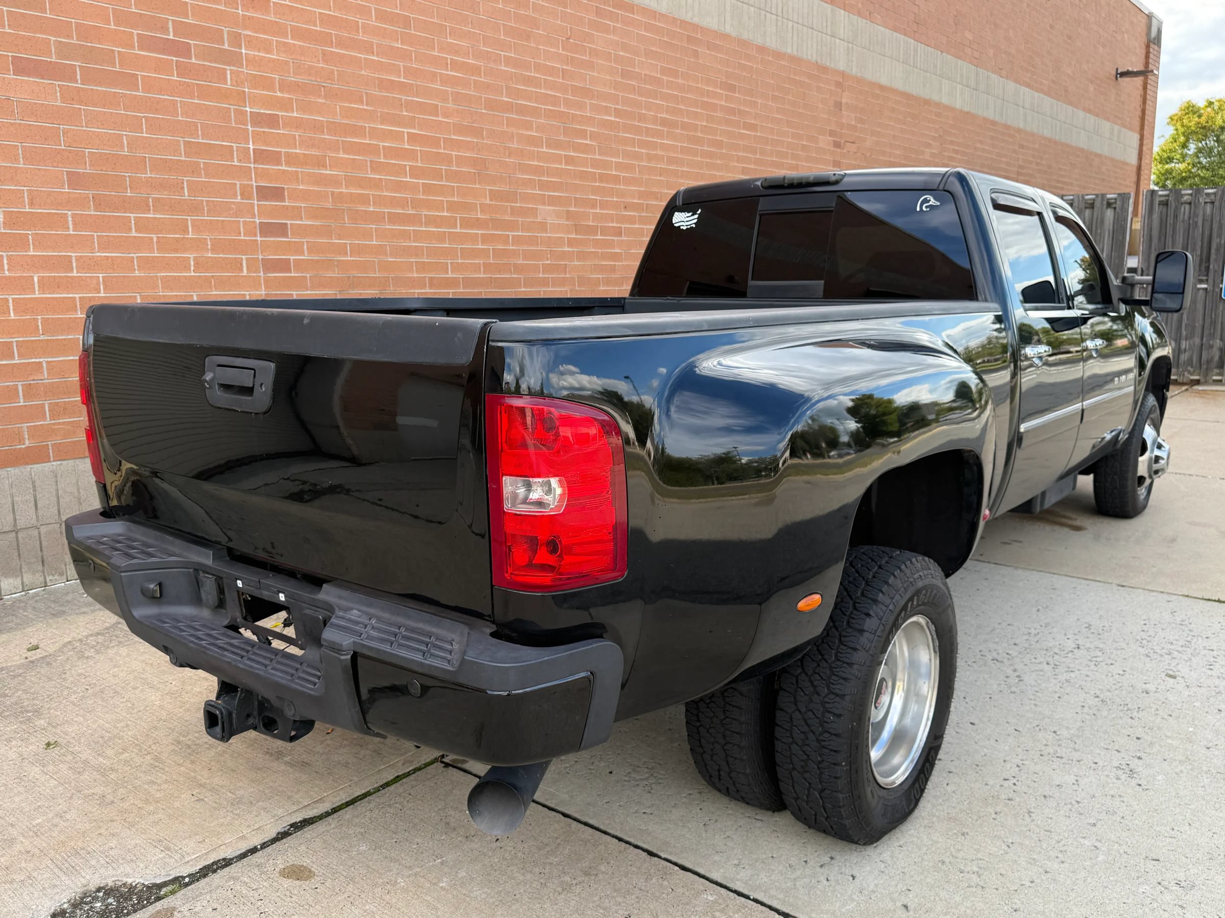 Used 2013 GMC Sierra 3500 Denali AWD/4WD image 11