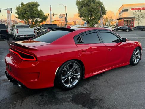 Used 2022 Dodge Charger R/T RWD image 13