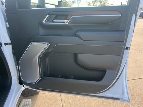 Used 2024 GMC Sierra 2500 Denali w/ Denali Reserve Package image 55