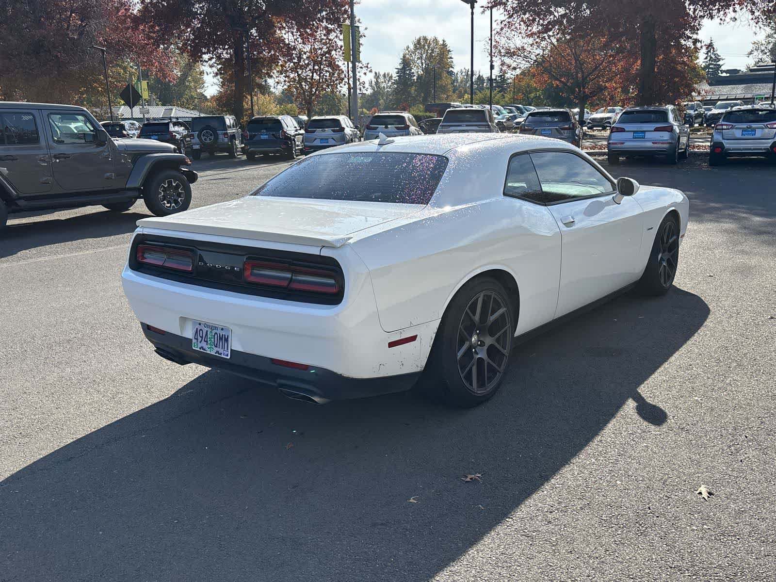 Used 2016 Dodge Challenger R/T w/ Driver Convenience Group RWD image 5