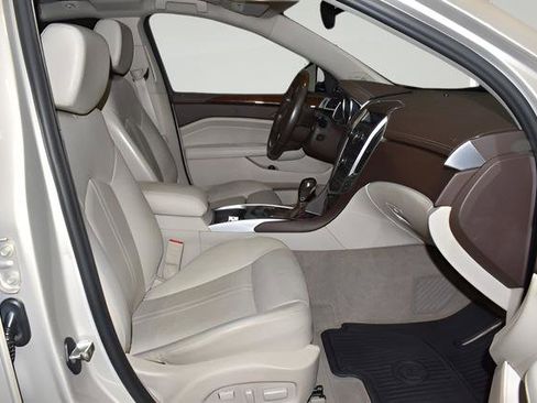 Used 2011 Cadillac SRX Performance FWD image 17