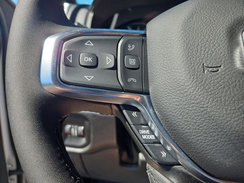 New 2026 RAM 1500 Laramie AWD/4WD image 19