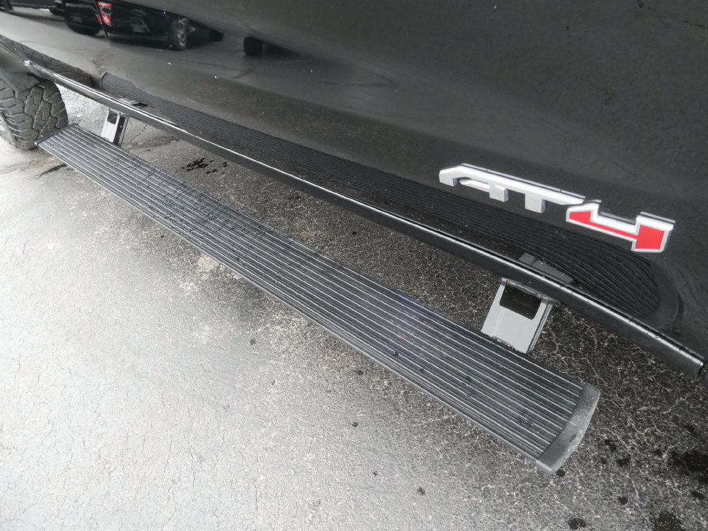 Certified 2022 GMC Sierra 1500 AT4 AWD/4WD image 14